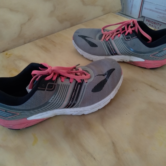 brooks pure cadence 6